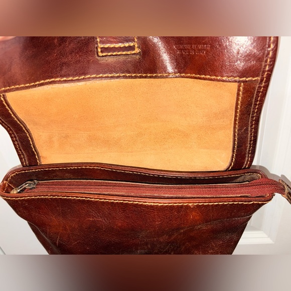 Vintage Manufactus Rome (Manufacius) Italian Leather Messenger Crossbody Bag - Picture 12 of 16